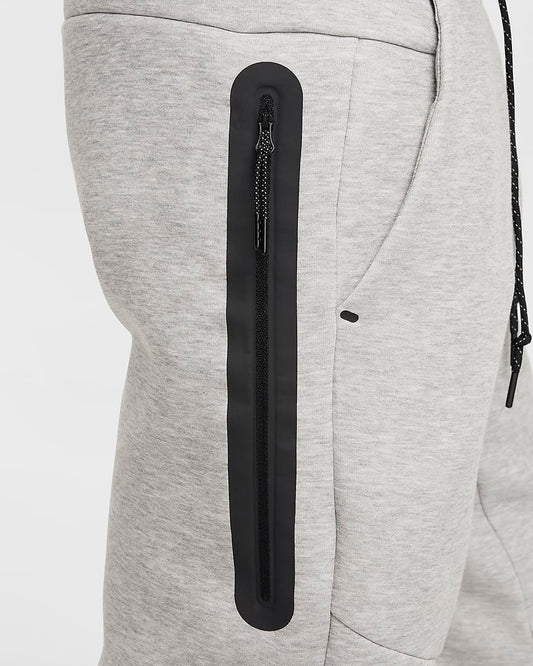 Nike Tech Pants “Grey”